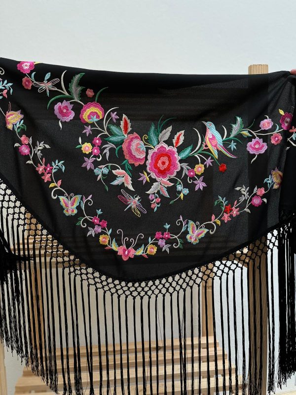 Mantoncillo Maruja negro