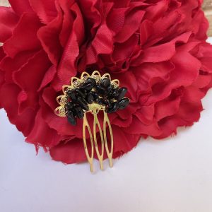 Peinecillo piedras negro
