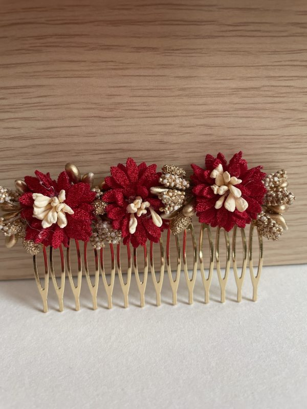 Peina combinada roja