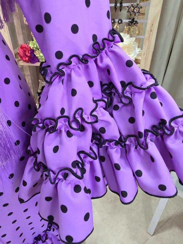 Traje de Flamenca Sevilla malva lunar negro fleco