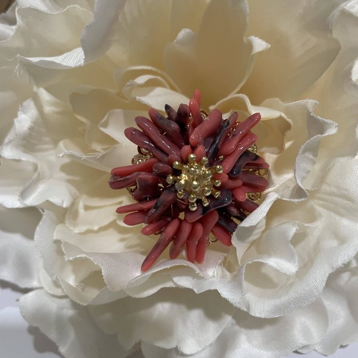 Broche Blanca coral
