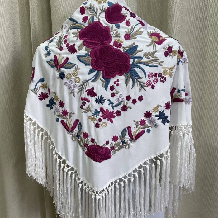 Mantoncillo Bulería blanco y buganvilla con ducado