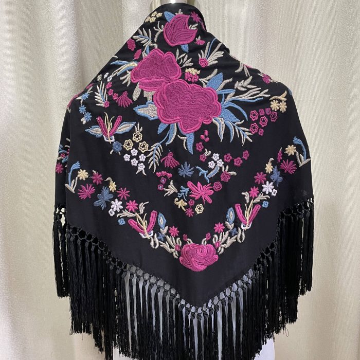 Mantoncillo Bulería negro y buganvilla