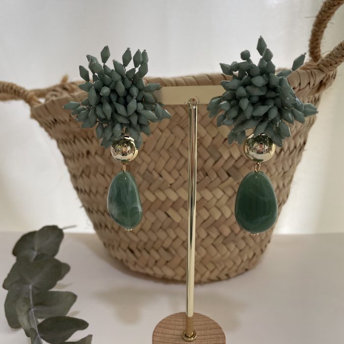 Pendiente Eva empolvado