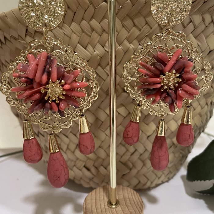 Pendiente Blanca coral