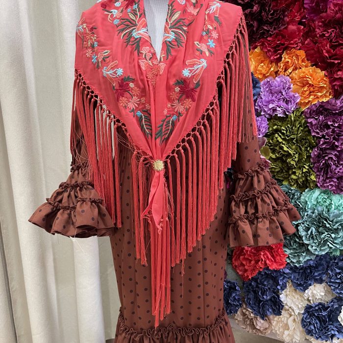 Sevilla marrón lunar al tono